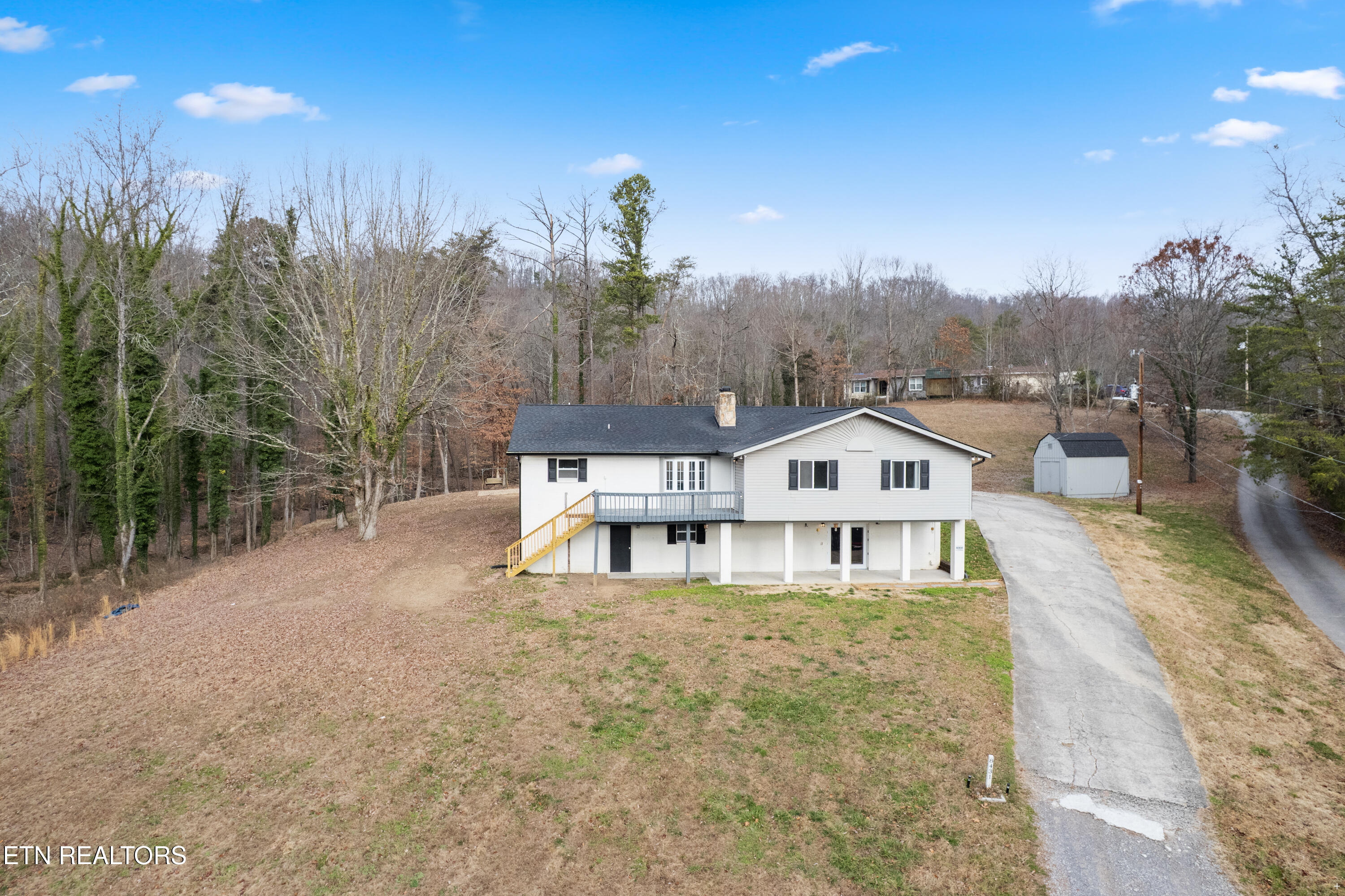 8431 Rising Sun Drive Corryton, TN 37721 - Photo 3 of 49 Positive Perceptions-44