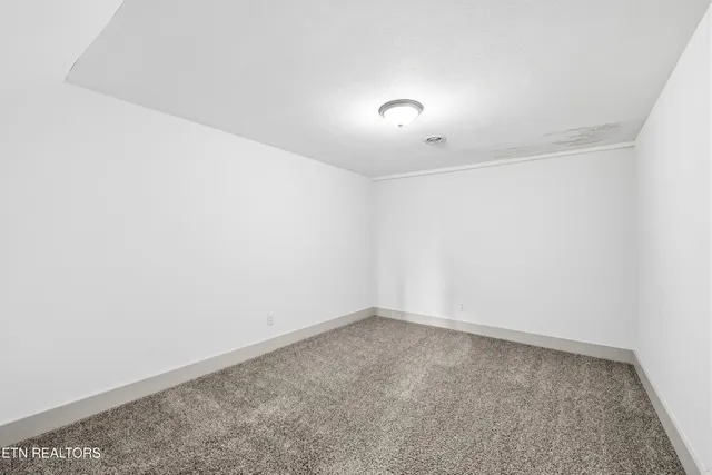 $749,500 | 8431 Rising Sun Drive, Corryton, TN 37721