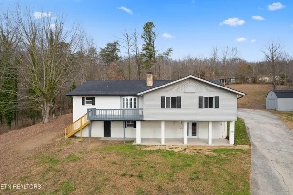 $739,900 | 8431 Rising Sun Drive, Corryton, TN 37721