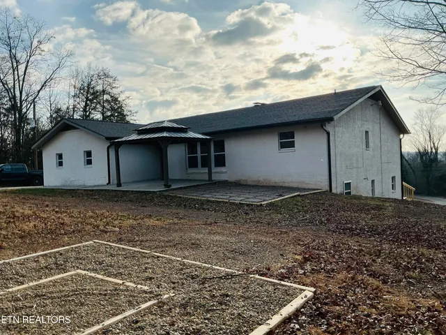 $749,500 | 8431 Rising Sun Drive, Corryton, TN 37721