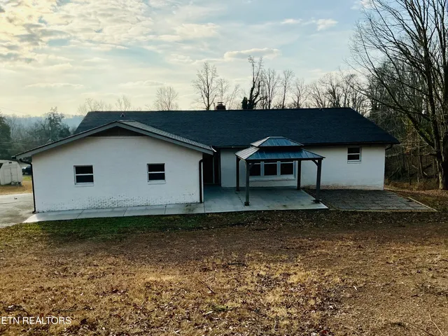 $749,500 | 8431 Rising Sun Drive, Corryton, TN 37721