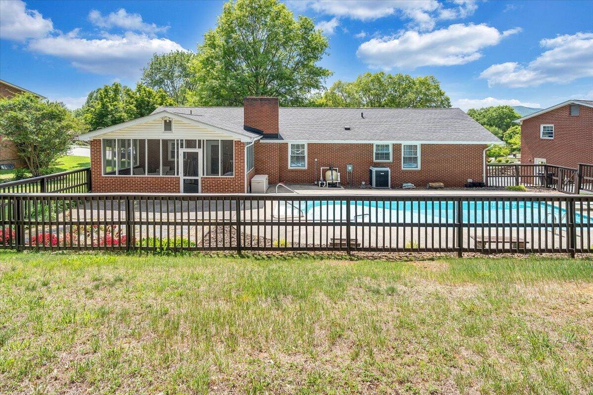 6737 Stonington Road Roanoke, VA 24019 - Photo 34 of 45 35-MIB03318