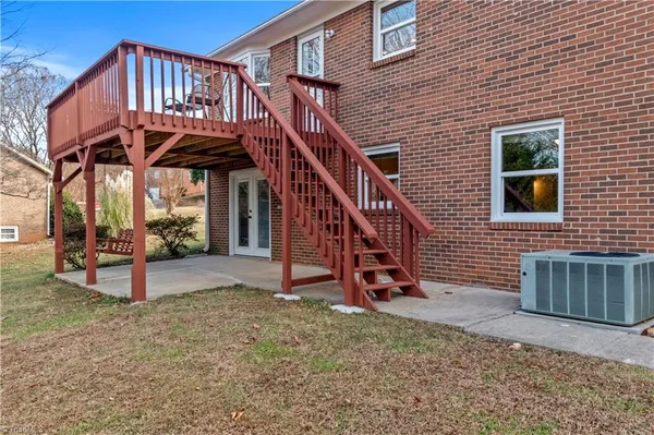 $419,500 | 1395 Glen Oaks Road, Clemmons, NC 27012