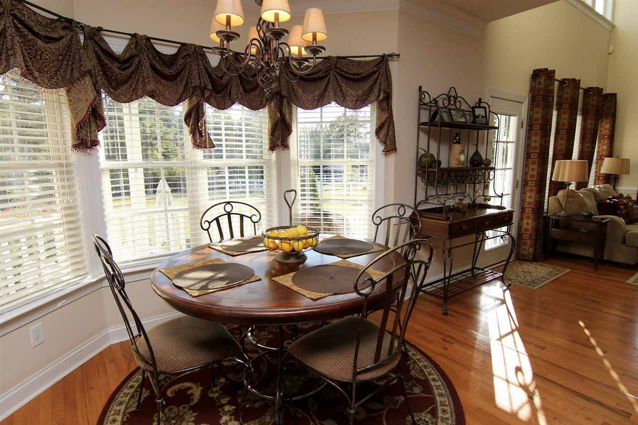 633 Shadetree Road Benson, NC 27504 - Photo 11 of 25 Breakfast Area