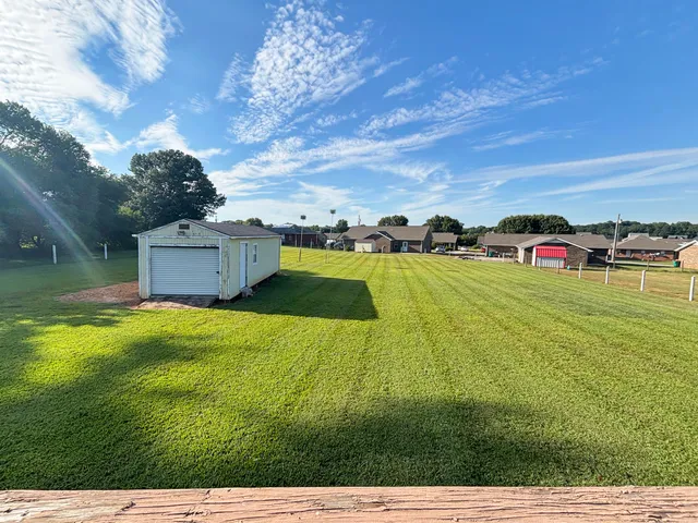 $239,900 | 114 11th Avenue Northwest, Winchester, TN 37398