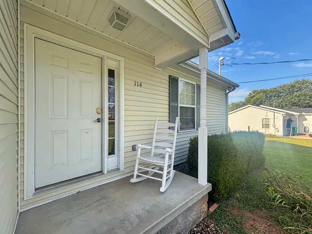 $239,900 | 114 11th Avenue Northwest, Winchester, TN 37398