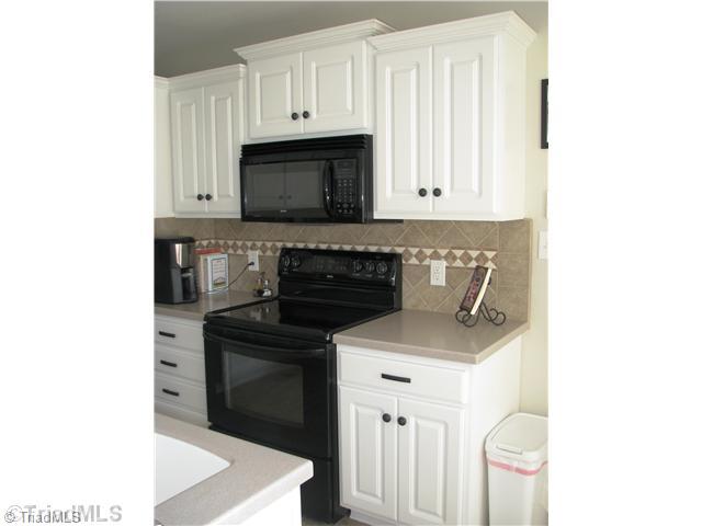 286 Crousetown Road Lexington, NC 27292 - Photo 7 of 16 Kitchen. The flawless cabinetry is detailed with beautiful crown molding