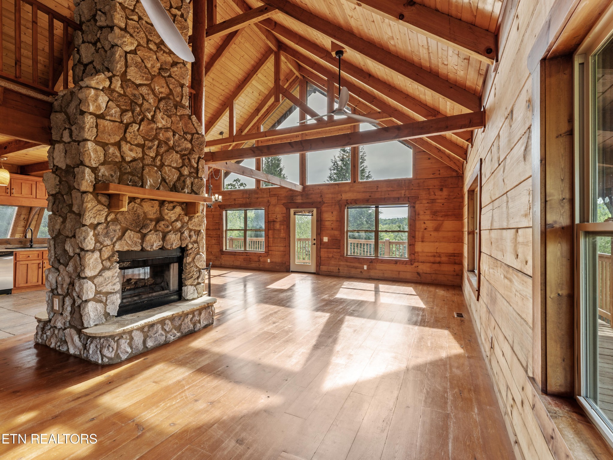 155 George Thomas Road Vonore, TN 37885 - Photo 10 of 51 a view of an entryway with a fireplace