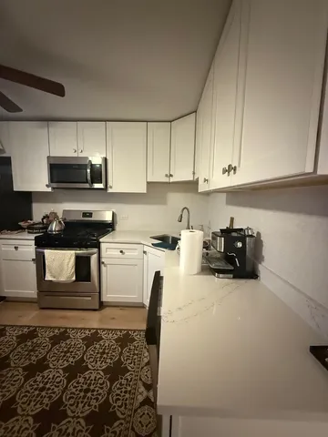 $1,800 | 1498 East Ports O Call Drive, Unit 2S, Palatine, IL 60074