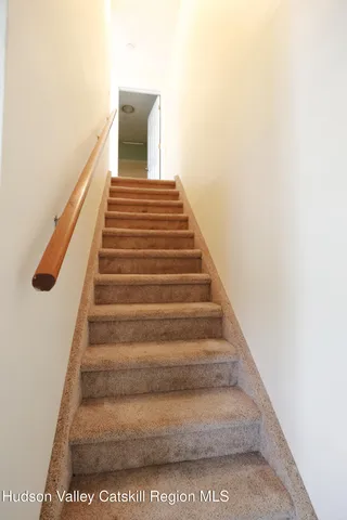 $1,950 | 87 Delaware Street, Glasco, NY 12432