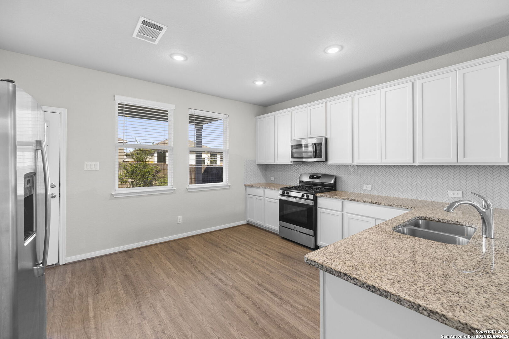 5139 Longhorn River Converse, TX 78109 - Photo 15 of 45