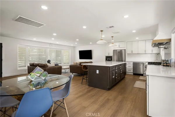 $1,725,000 | 2916 East Trenton Avenue, Orange, CA 92867