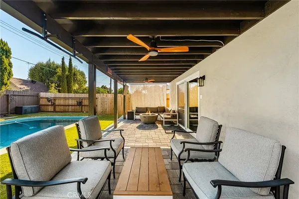 $1,725,000 | 2916 East Trenton Avenue, Orange, CA 92867