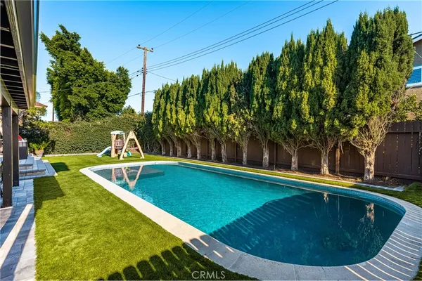 $1,725,000 | 2916 East Trenton Avenue, Orange, CA 92867