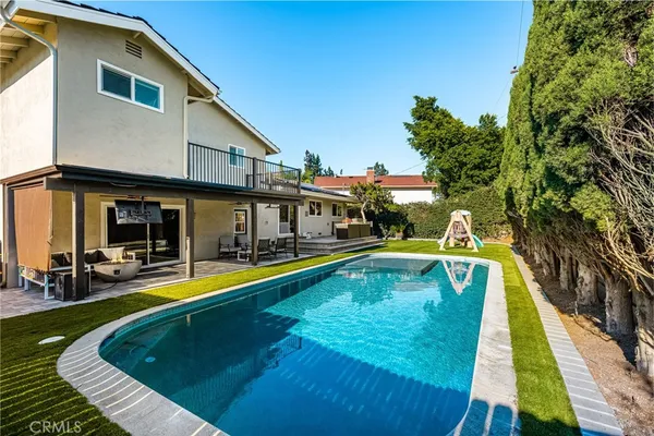 $1,725,000 | 2916 East Trenton Avenue, Orange, CA 92867