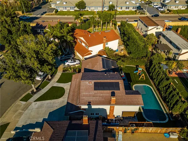 $1,725,000 | 2916 East Trenton Avenue, Orange, CA 92867