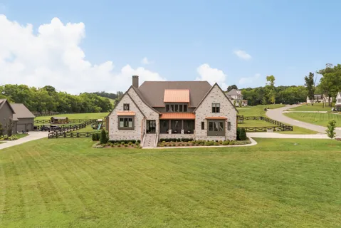 $2,799,990 | 5201 Bond Spgs Court, Thompson's Station, TN 37179