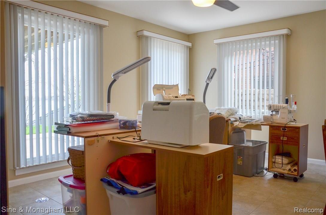 622 North Riverside Avenue St. Clair, MI 48079 - Photo 34 of 49 34.jpg