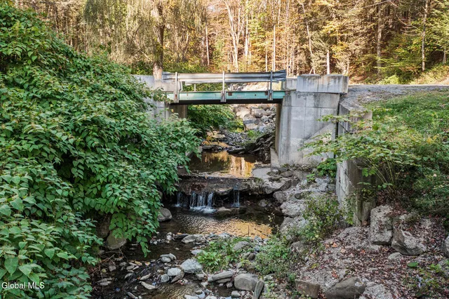 $185,000 | 243 Brooky Hollow Road, Middleburgh, NY 12122