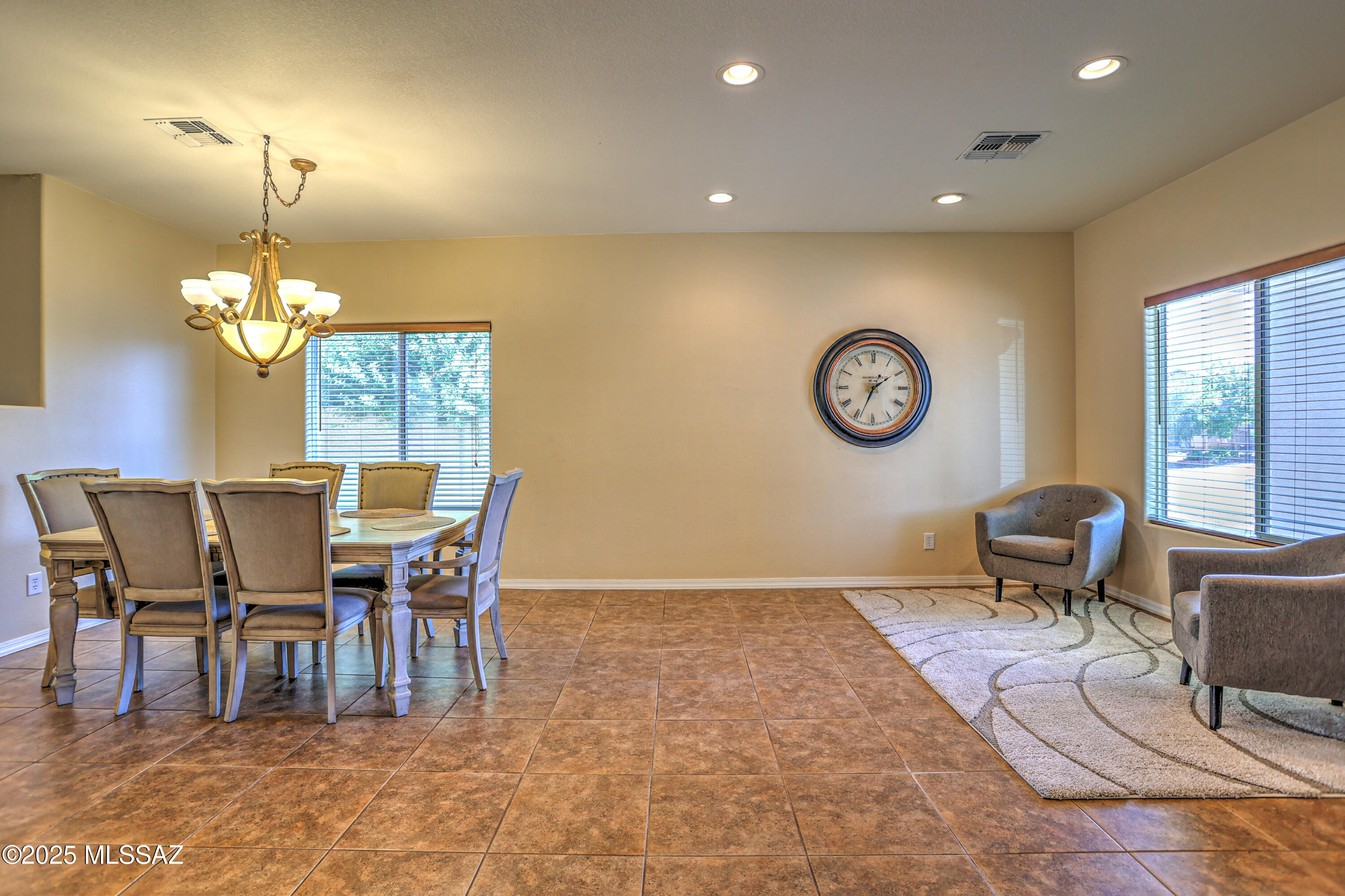 3551 East Mecate Road Tucson, AZ 85739 - Photo 6 of 49 Living/Dining Room