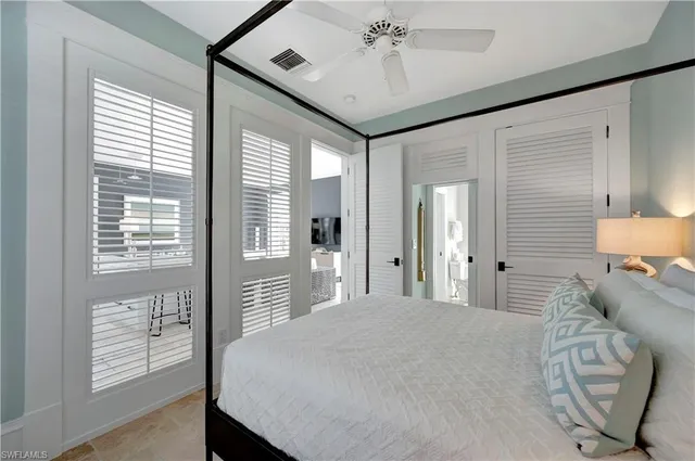 $30,000 | 1375 Gordon Drive, Naples, FL 34102