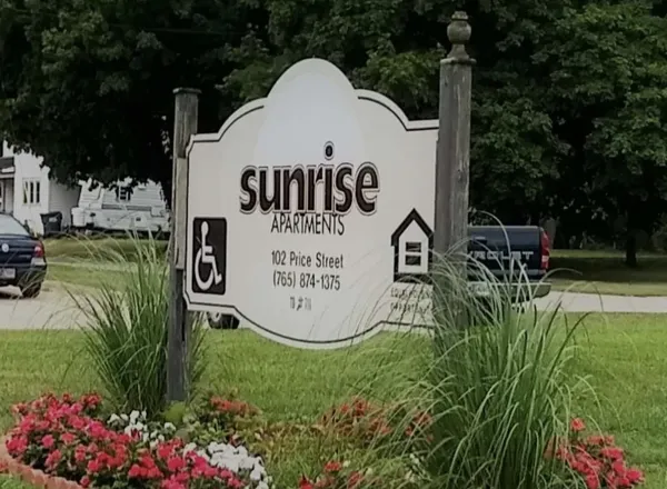 $768 | 102 Price Street, Lynn, IN 47355