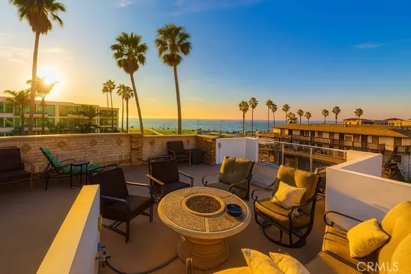 $1,895 | 100 Paseo De La Playa, Redondo Beach, CA 90277