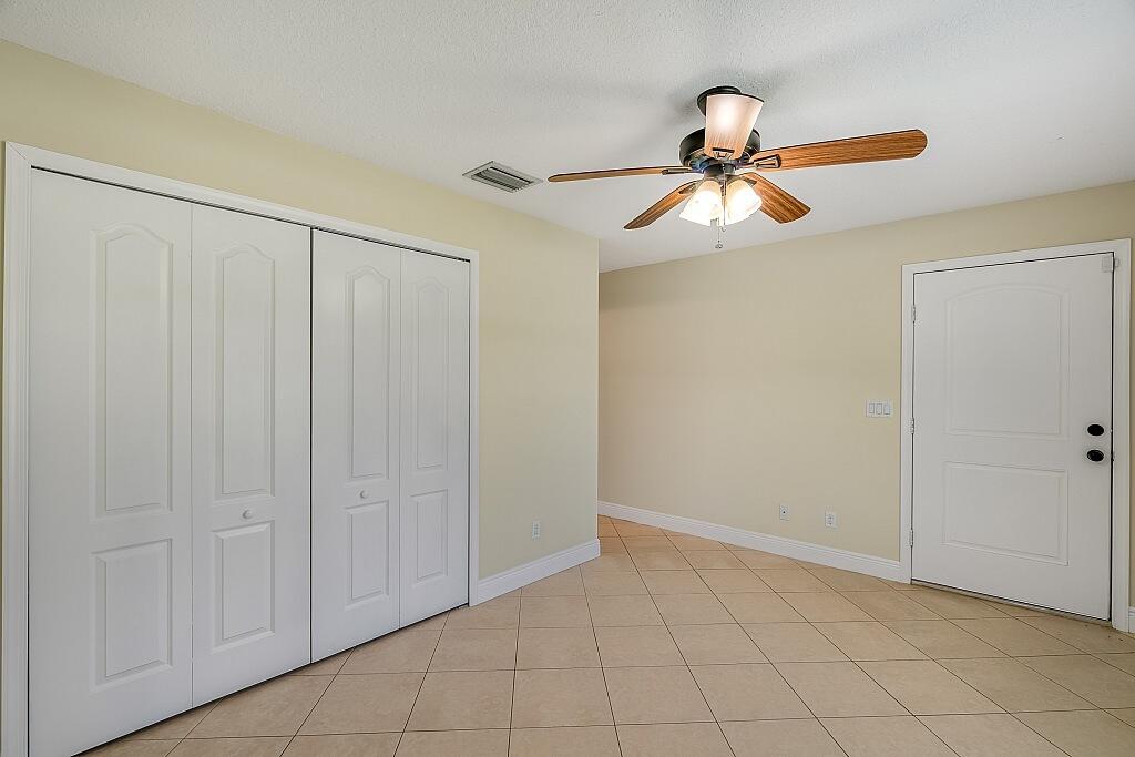 2942 Southeast Bella Road Port St. Lucie, FL 34984 - Photo 18 of 25 2942-SE-Bella-Rd-035-1024