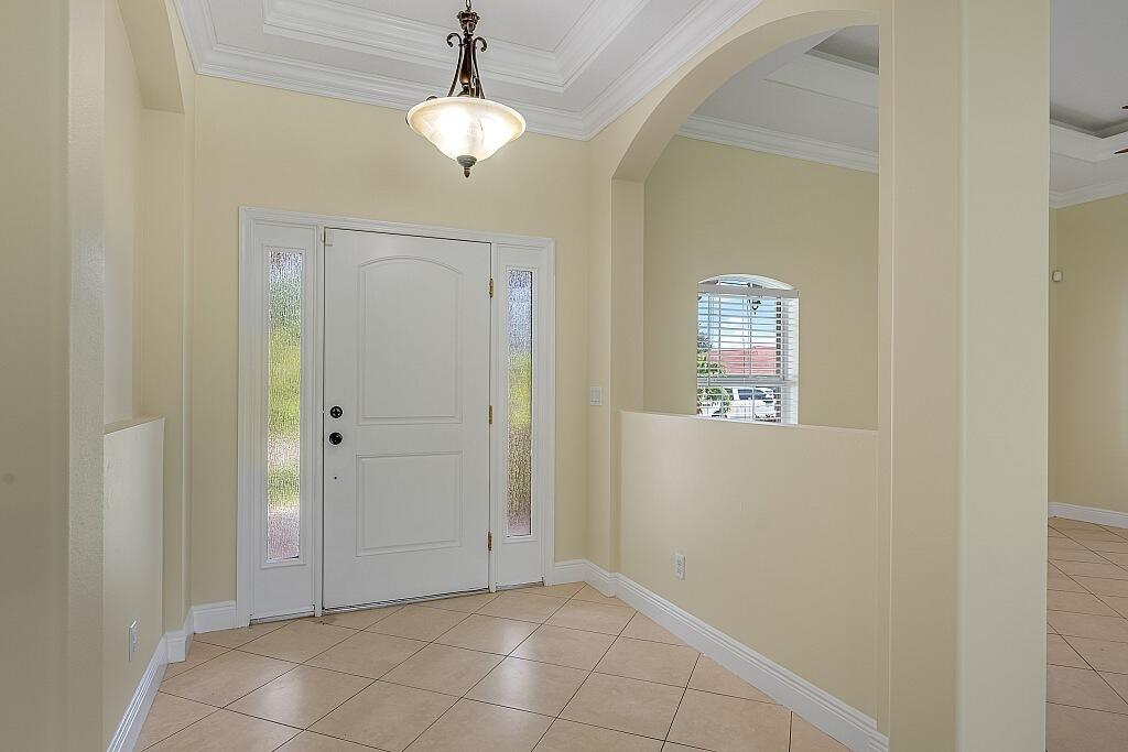 2942 Southeast Bella Road Port St. Lucie, FL 34984 - Photo 7 of 25 2942-SE-Bella-Rd-013-1024