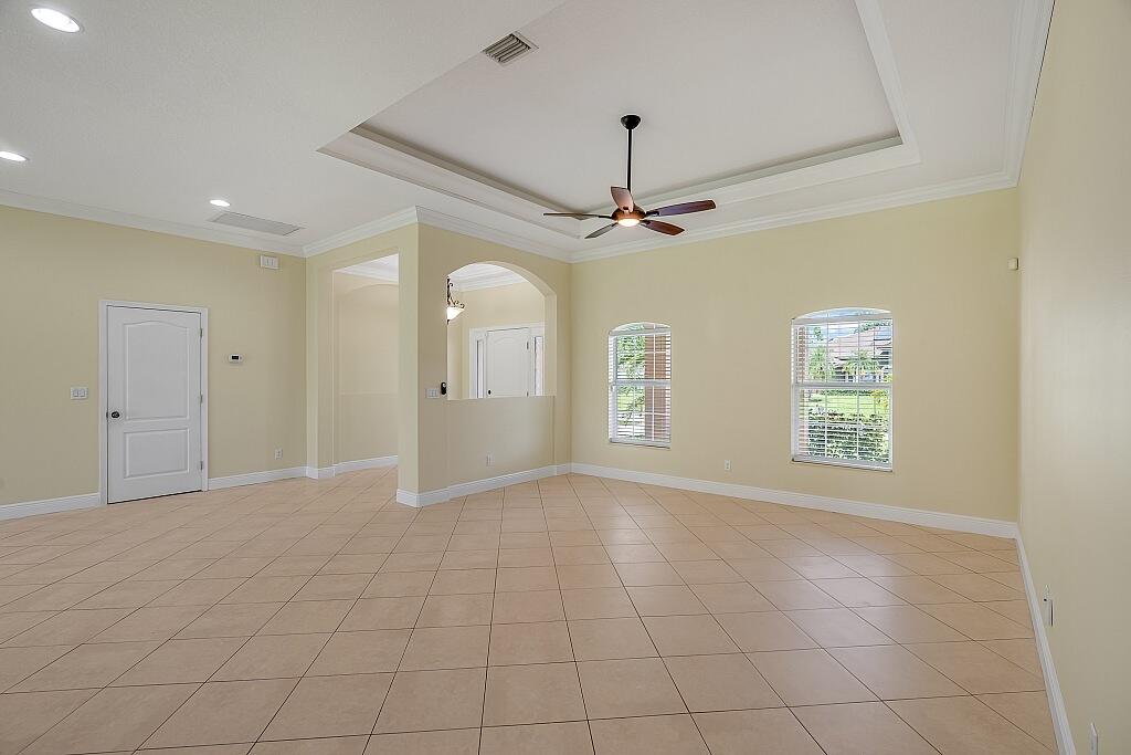 2942 Southeast Bella Road Port St. Lucie, FL 34984 - Photo 8 of 25 2942-SE-Bella-Rd-015-1024