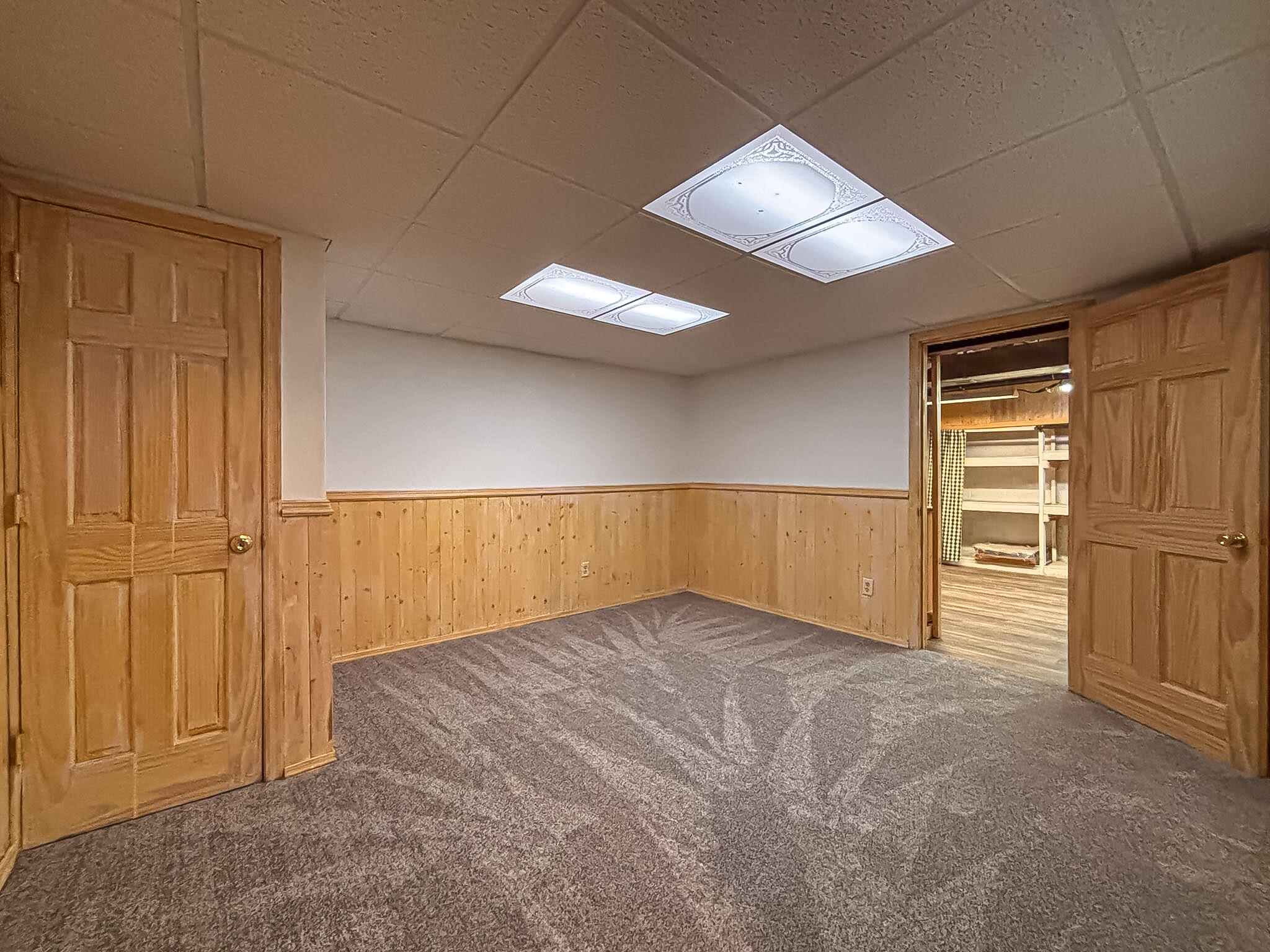 7236 South Hillendale Drive Franklin, WI 53132 - Photo 27 of 38 Den/Office