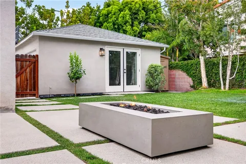 $2,550,000 | 2004 Faymont Avenue, Manhattan Beach, CA 90266