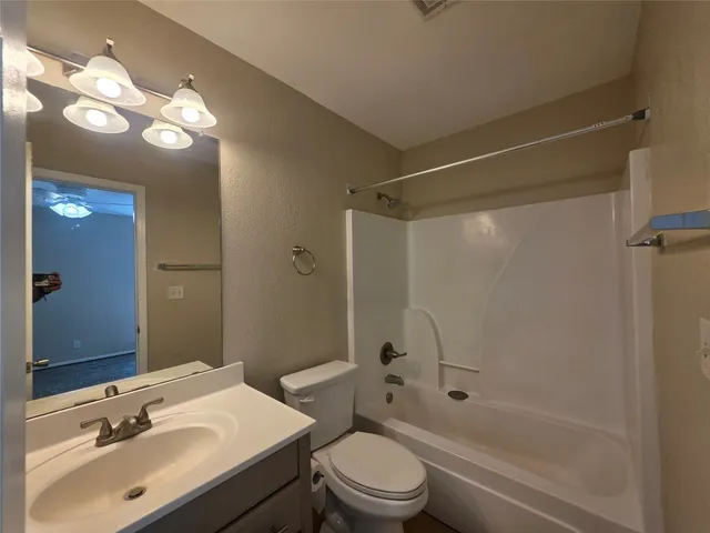 $1,375 | 2200 Katy Lane, Unit D, Georgetown, TX 78626