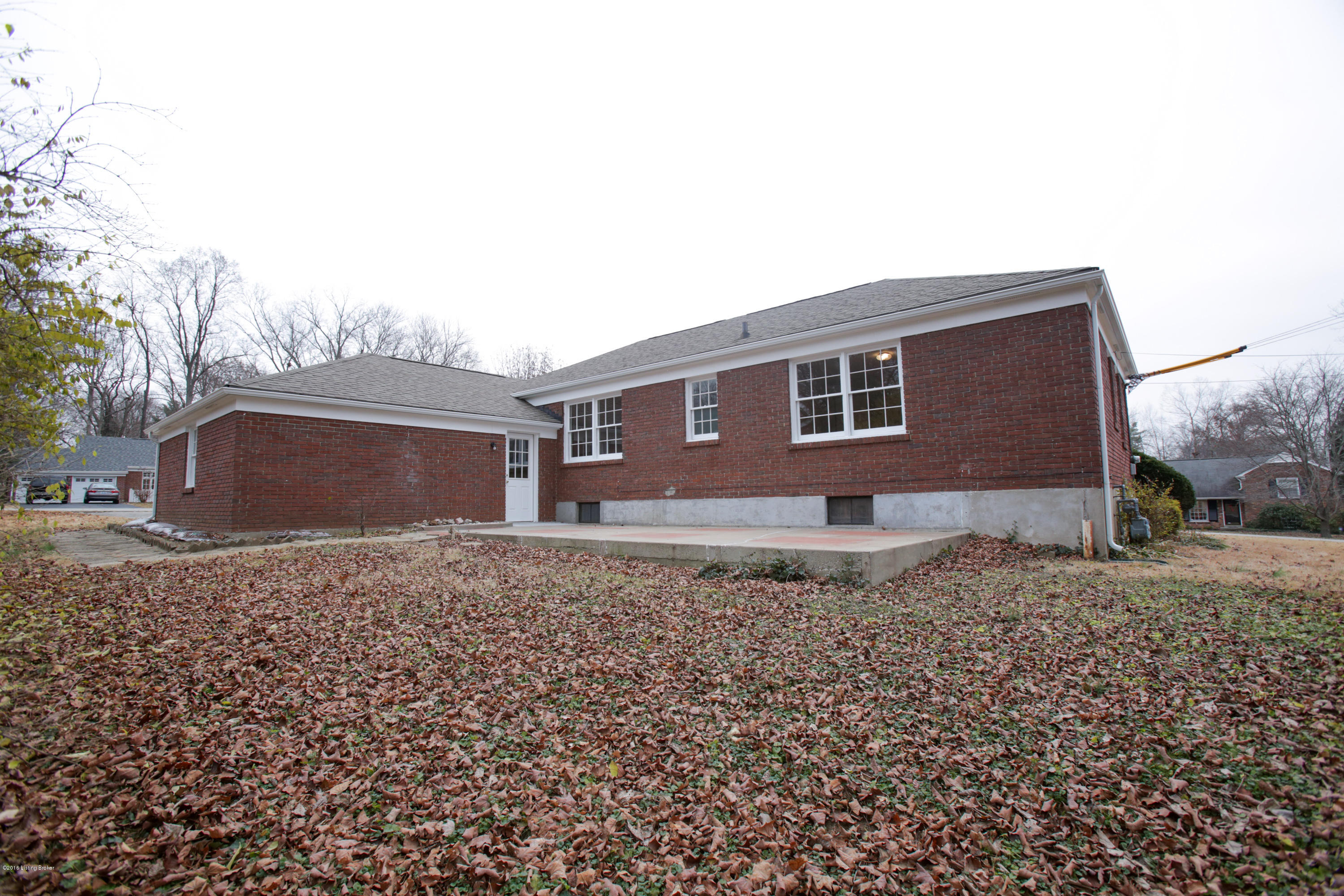 500 Kinglan Road Louisville, KY 40207 - Photo 16 of 17 Rear of Home