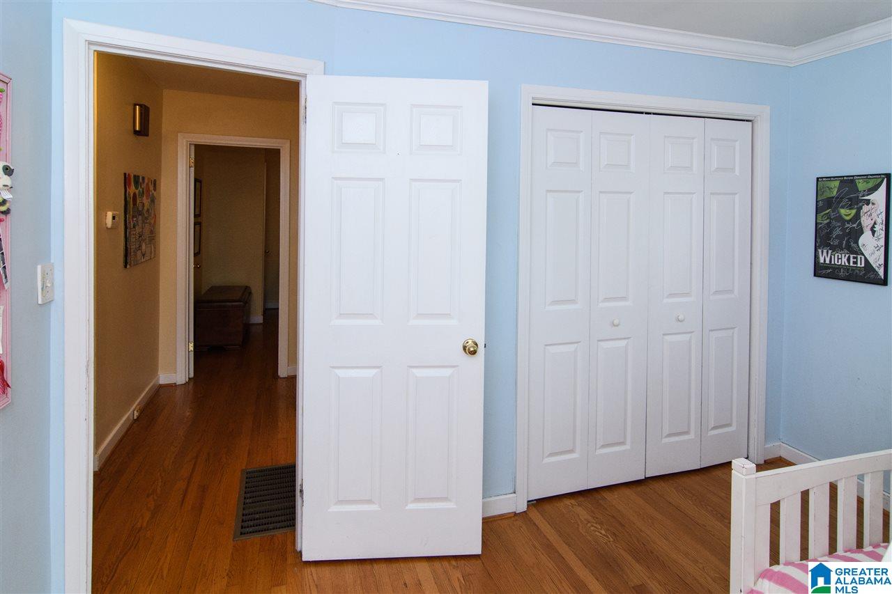 1911 Saulter Road Birmingham, AL 35209 - Photo 23 of 44