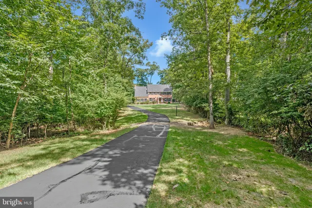 $1,439,900 | 116 Lake Drive, Sterling, VA 20164