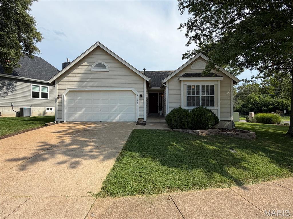 1803 Strawberry Ridge Drive Ballwin, MO 63021 - Photo 4 of 9 Gallery Image 4