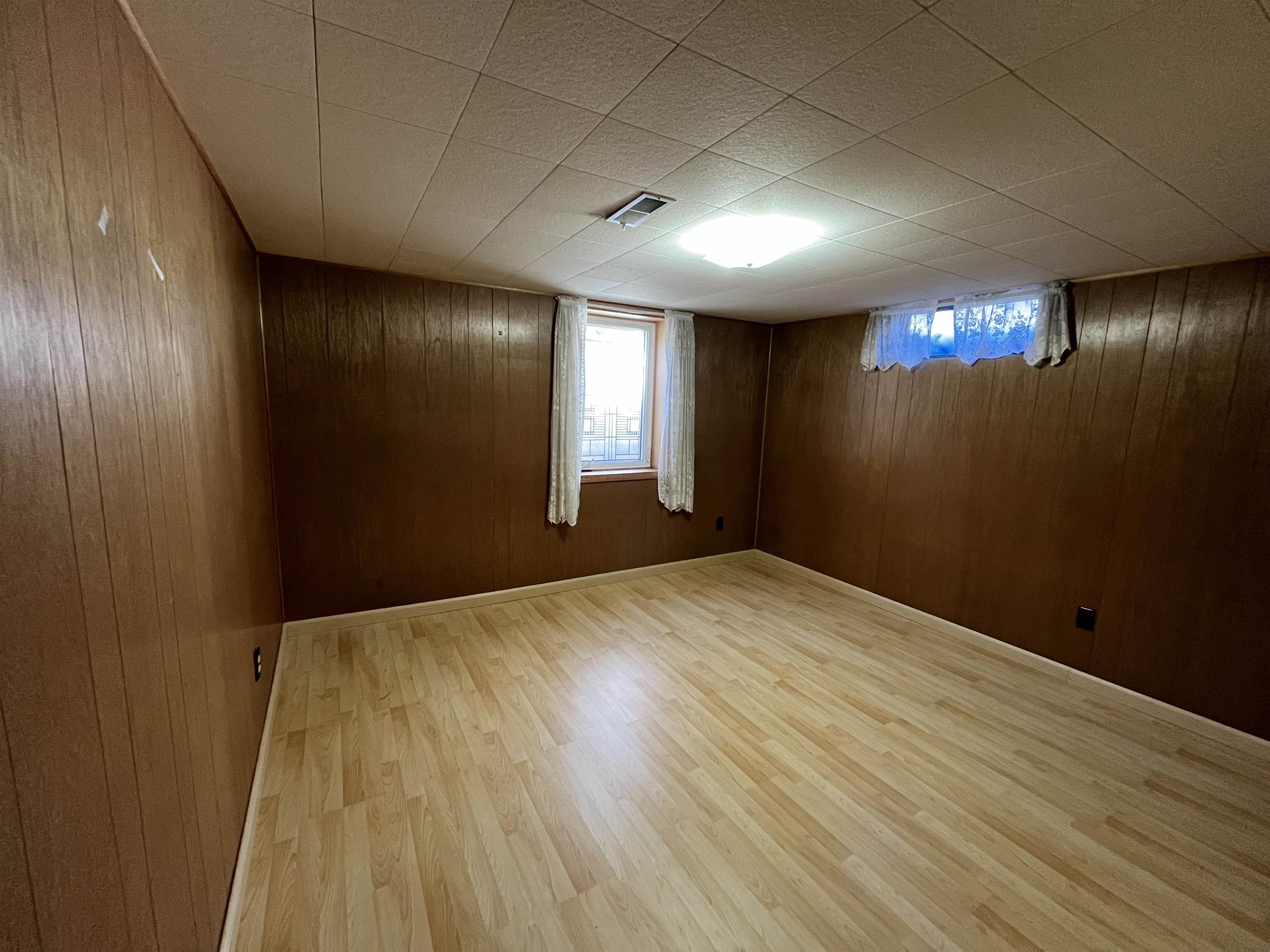 207 West Hoerner Avenue Spokane, WA 99218 - Photo 17 of 31