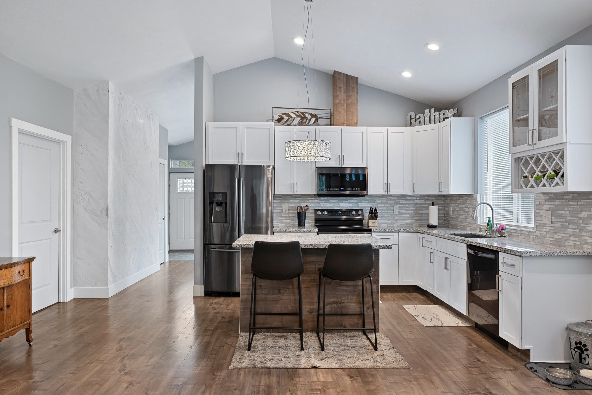 17917 North Division Road Colbert, WA 99005 - Photo 5 of 32