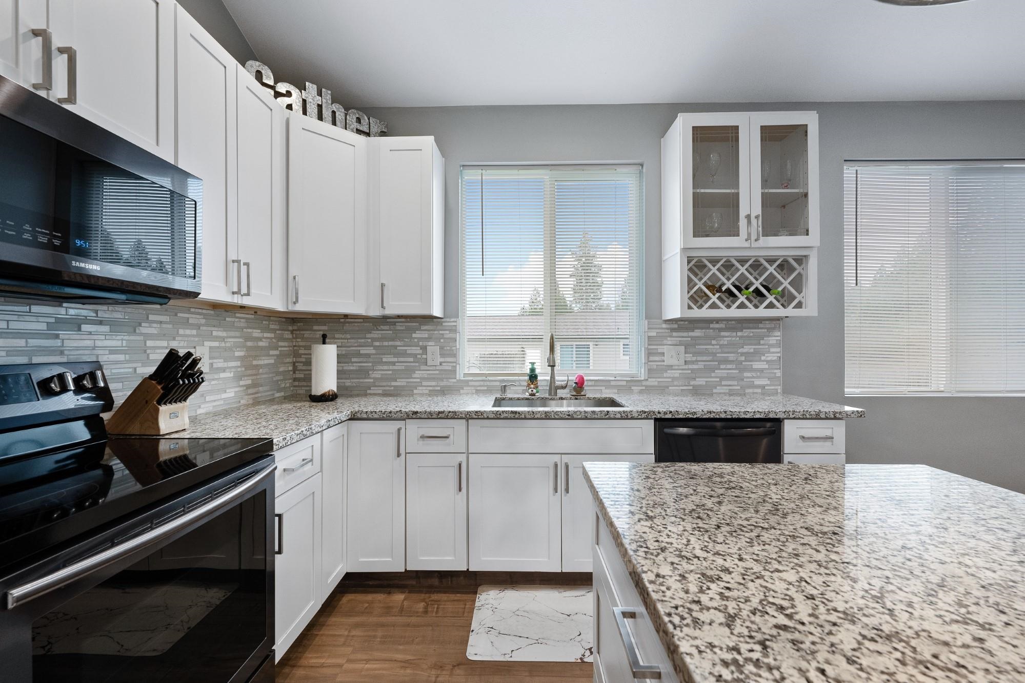 17917 North Division Road Colbert, WA 99005 - Photo 9 of 32