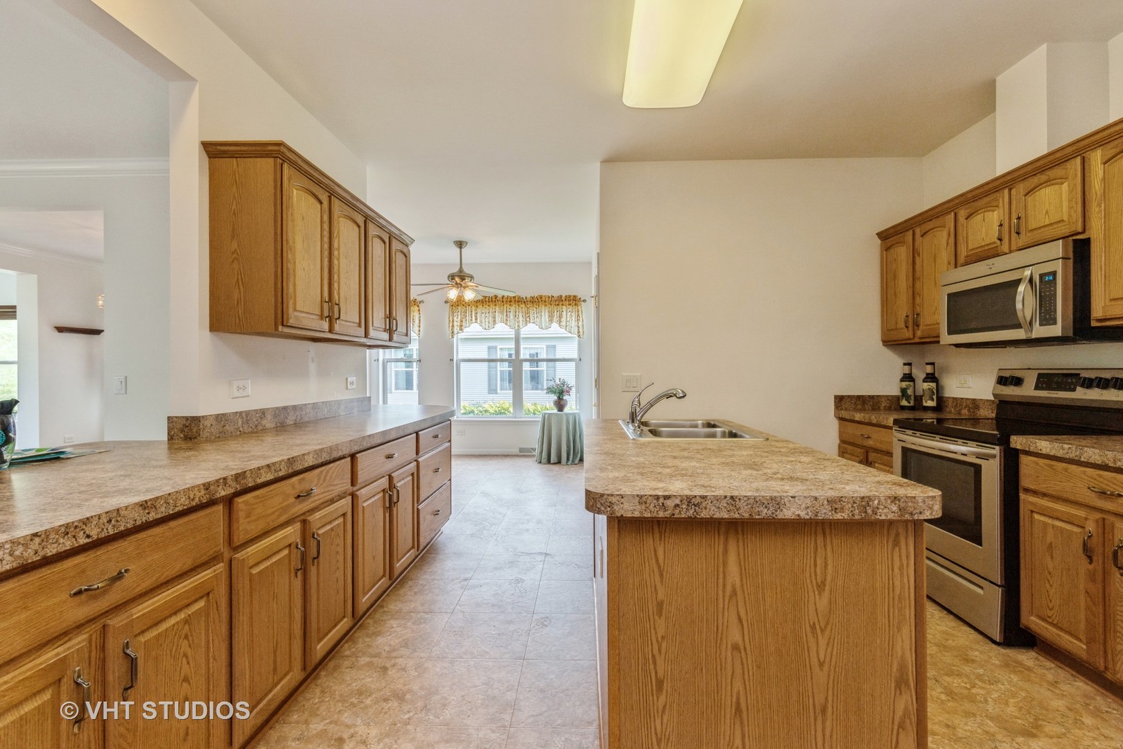 3421 Stretch Run Road Grayslake, IL 60030 - Photo 2 of 17 Gallery Image 2