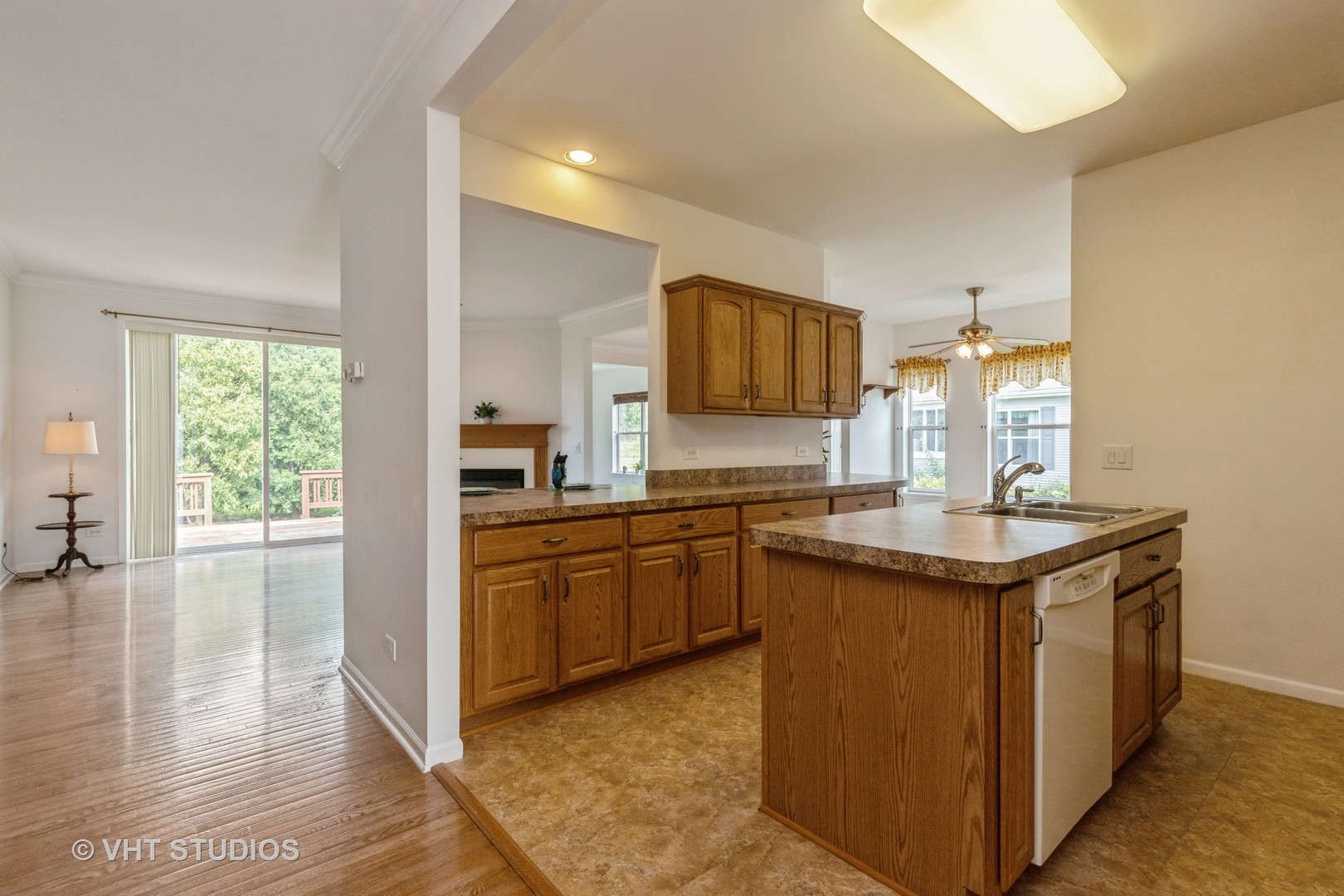 3421 Stretch Run Road Grayslake, IL 60030 - Photo 3 of 17 Gallery Image 3