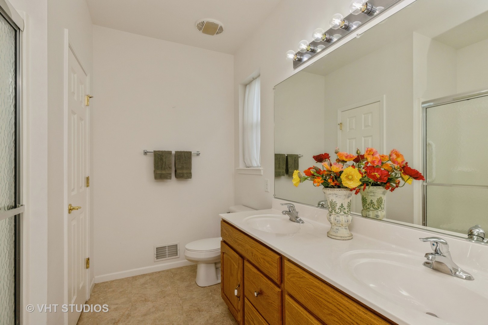 3421 Stretch Run Road Grayslake, IL 60030 - Photo 9 of 17 Gallery Image 9