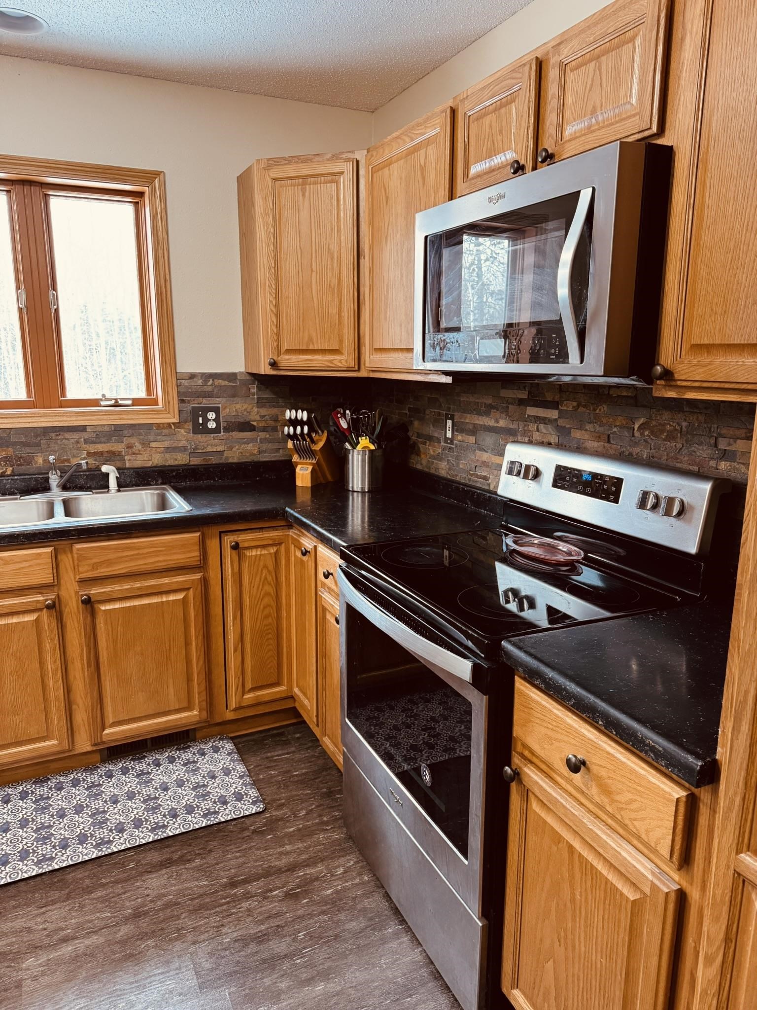 684 Stanley Road Two Harbors, MN 55616 - Photo 18 of 38