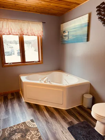 $449,900 | 684 Stanley Road, Two Harbors, MN 55616