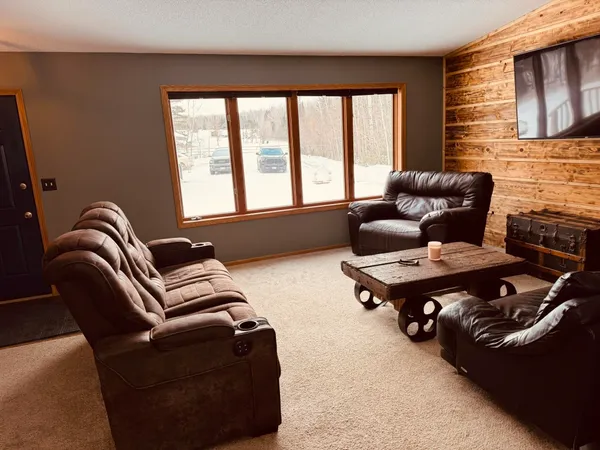 $449,900 | 684 Stanley Road, Two Harbors, MN 55616