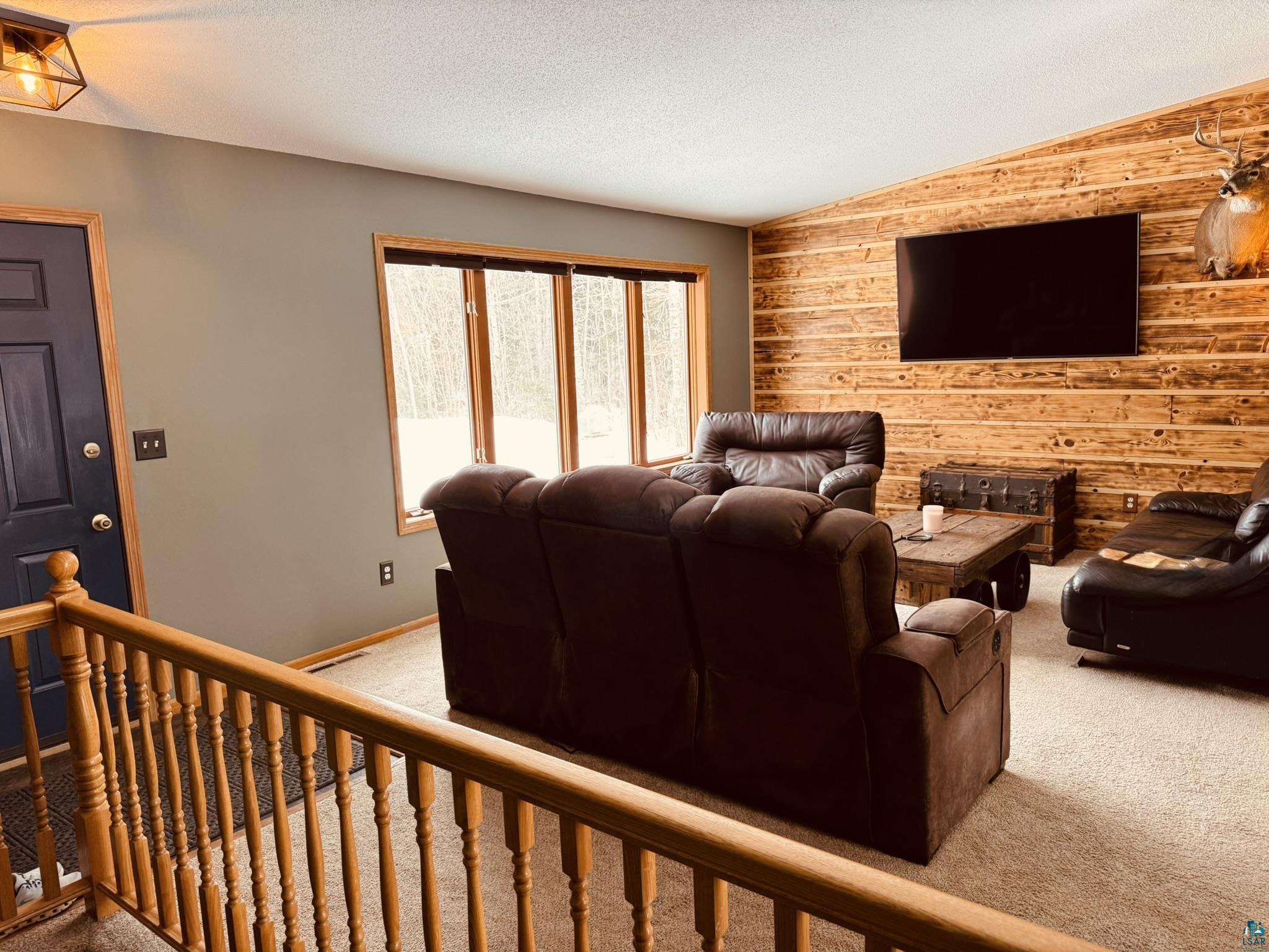 684 Stanley Road Two Harbors, MN 55616 - Photo 10 of 38