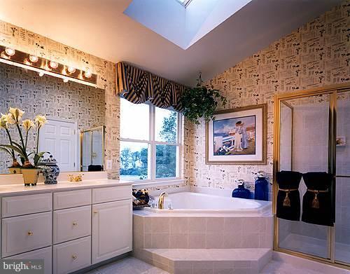 4017 Ranch Road Upper Marlboro, MD 20772 - Photo 8 of 15 Bradbury Bath (Master)