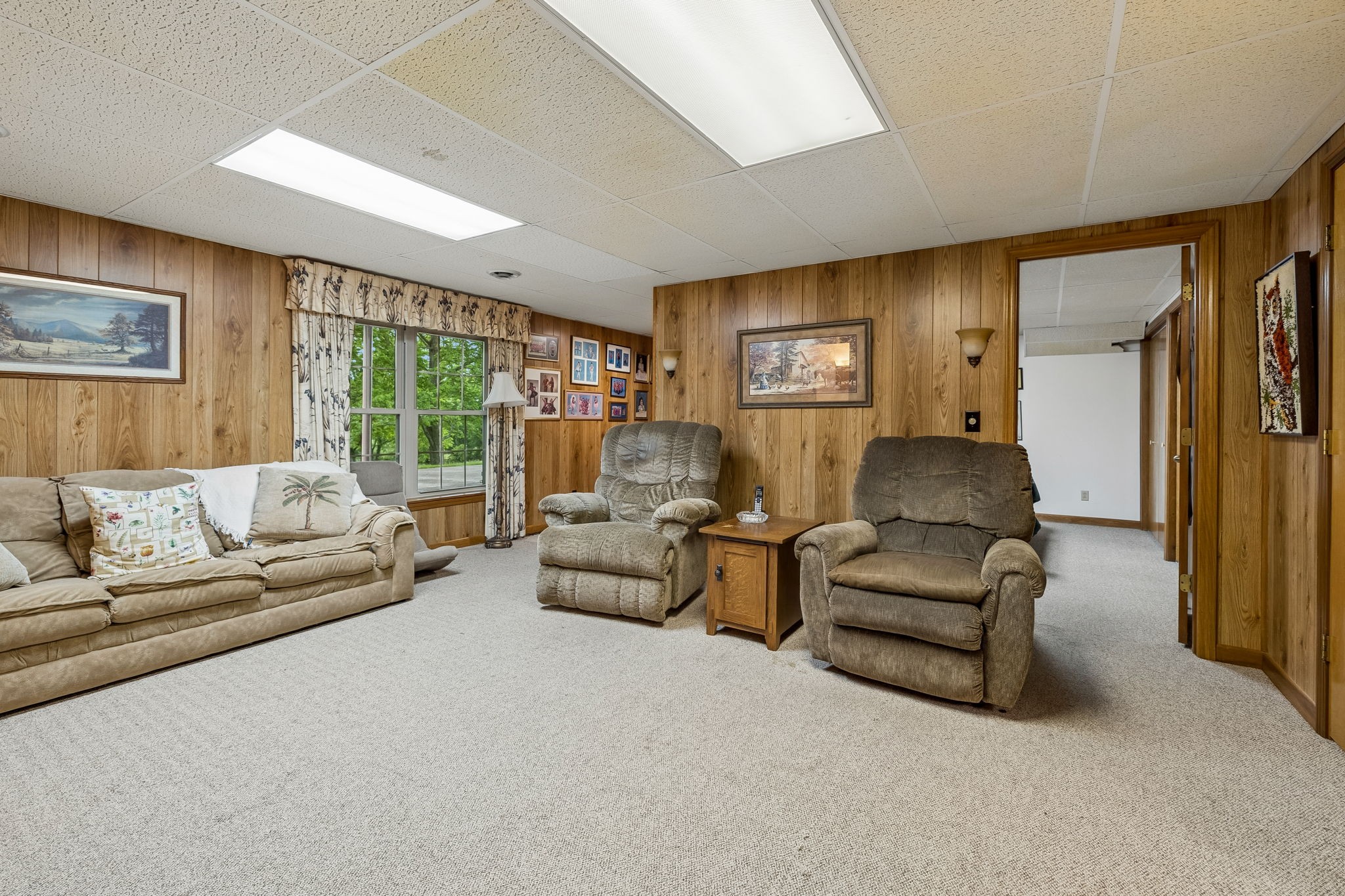20 Riverbend Lane Carthage, TN 37030 - Photo 37 of 71 a living room with furniture and a large window