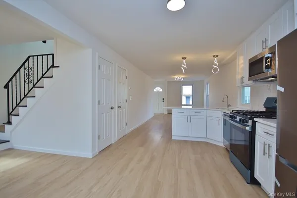 $799,900 | 431 4th Street, Mamaroneck, NY 10543